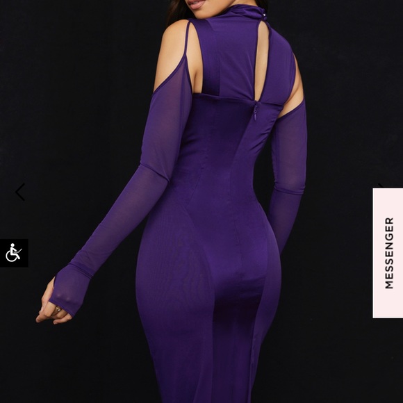 Dress Length: Approx 120cm
Materials: Light Silky Satin - Picture 5 of 10